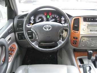 2004 Toyota Land Cruiser For Sale
