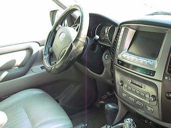 2004 Toyota Land Cruiser For Sale