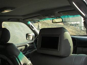 2004 Toyota Land Cruiser Wallpapers