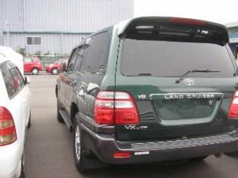 2004 Toyota Land Cruiser Wallpapers
