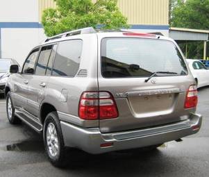 2004 Toyota Land Cruiser For Sale