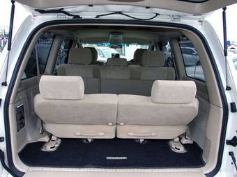 2004 Toyota Land Cruiser For Sale