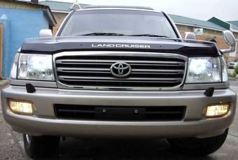 2004 Toyota Land Cruiser Wallpapers