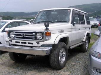 2004 Toyota Land Cruiser For Sale