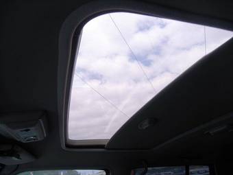 2004 Toyota Land Cruiser Pictures