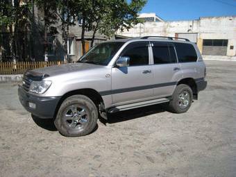 2004 Toyota Land Cruiser For Sale