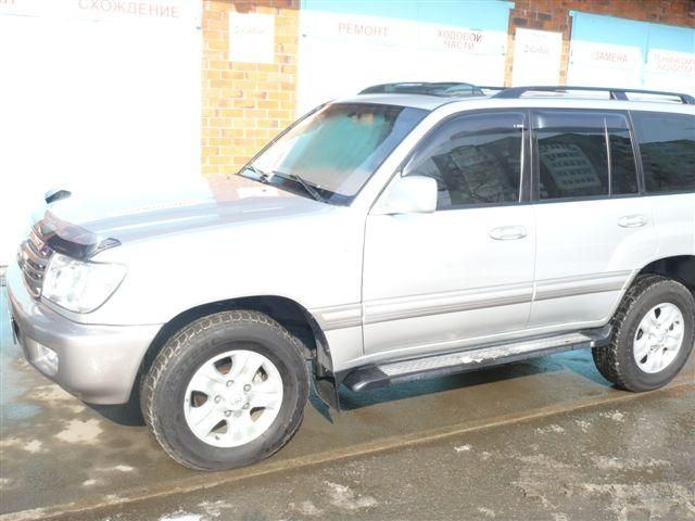 2005 Toyota Land Cruiser