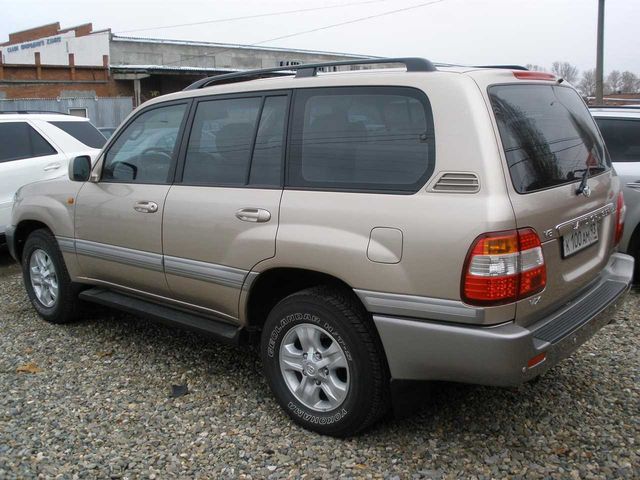 2005 Toyota Land Cruiser