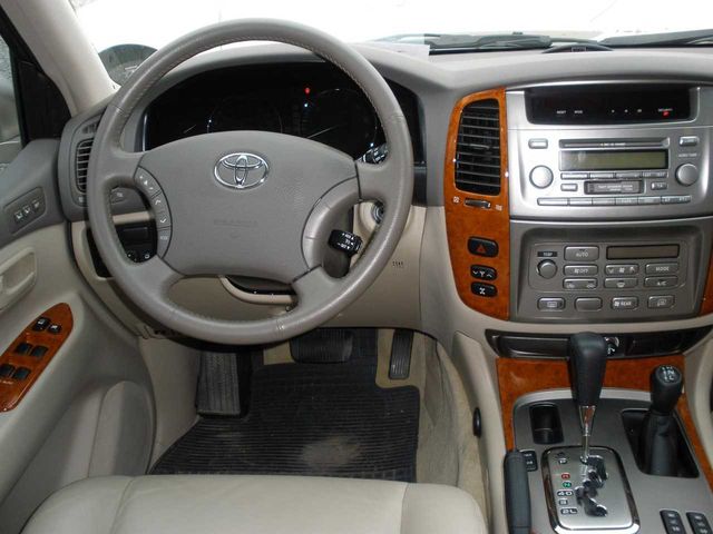 2005 Toyota Land Cruiser