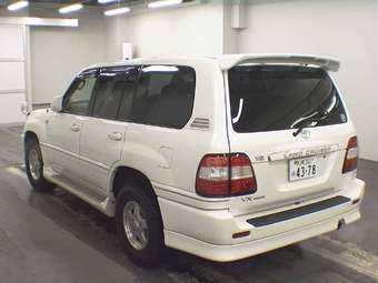 2005 Toyota Land Cruiser Pictures
