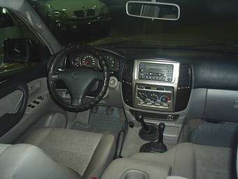 2005 Toyota Land Cruiser For Sale