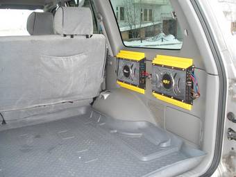 2005 Toyota Land Cruiser Photos