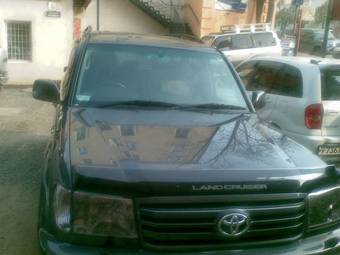 2005 Toyota Land Cruiser Pictures