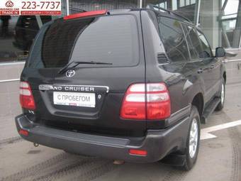 2005 Toyota Land Cruiser Pictures