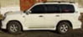 2005 Toyota Land Cruiser Photos