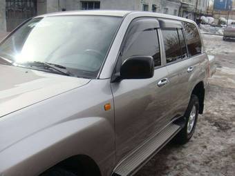 2005 Toyota Land Cruiser Pictures