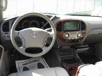 2005 Toyota Land Cruiser Wallpapers