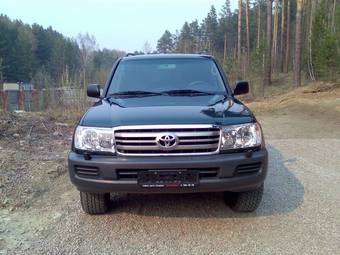 2005 Toyota Land Cruiser Images