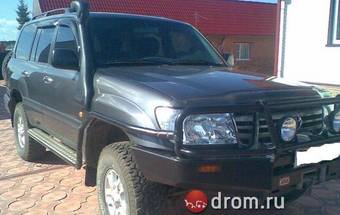 2005 Toyota Land Cruiser Photos