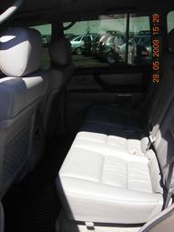 2005 Toyota Land Cruiser Photos