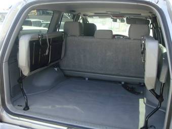 2005 Toyota Land Cruiser Pictures