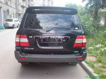 2005 Toyota Land Cruiser Photos