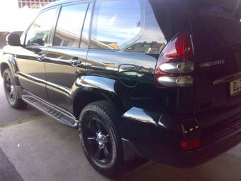 2005 Toyota Land Cruiser Wallpapers