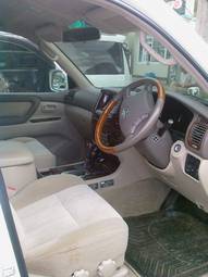 2005 Toyota Land Cruiser For Sale