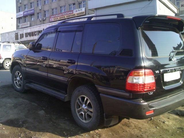 2006 Toyota Land Cruiser