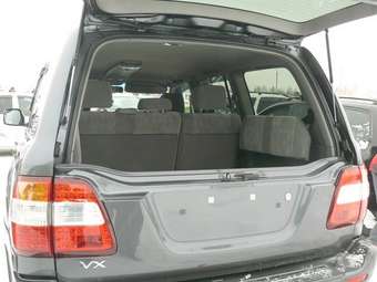 2006 Toyota Land Cruiser Pictures