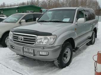 2006 Toyota Land Cruiser Pictures