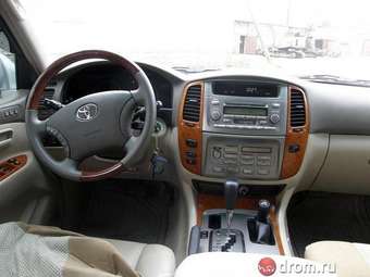 2006 Toyota Land Cruiser Pics