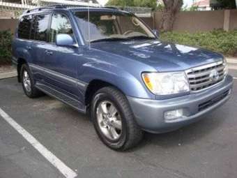 2006 Toyota Land Cruiser Pictures