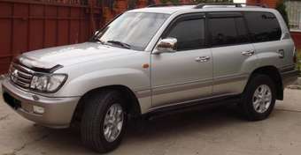 2006 Toyota Land Cruiser Pictures
