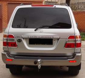 2006 Toyota Land Cruiser Photos