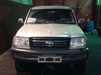 2006 Toyota Land Cruiser Photos