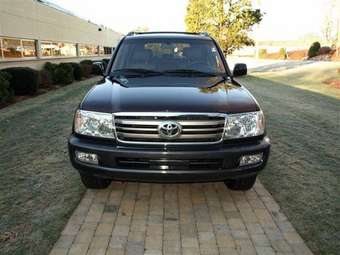 2006 Toyota Land Cruiser Pictures