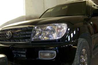 2006 Toyota Land Cruiser Pictures