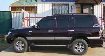 2006 Toyota Land Cruiser Photos