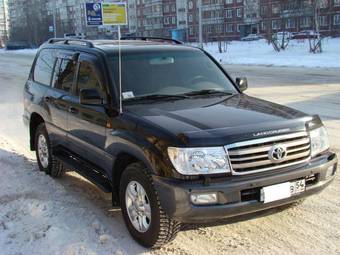 2006 Toyota Land Cruiser Photos
