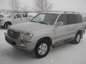 2006 Toyota Land Cruiser Images