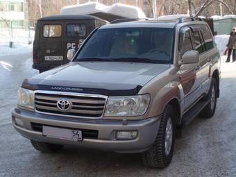 2006 Toyota Land Cruiser Pictures