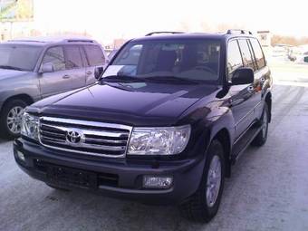 2006 Toyota Land Cruiser Photos