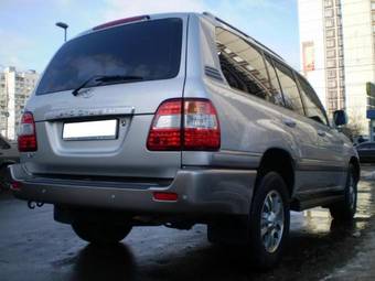 2006 Toyota Land Cruiser Pictures