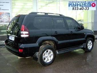 2006 Toyota Land Cruiser Photos