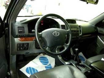 2006 Toyota Land Cruiser Wallpapers