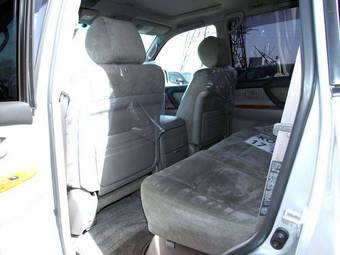 2006 Toyota Land Cruiser Pictures