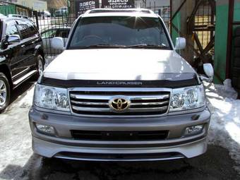 2006 Toyota Land Cruiser Photos