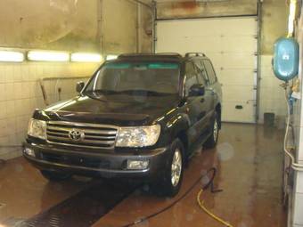 2006 Toyota Land Cruiser Photos