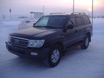 2006 Toyota Land Cruiser Photos